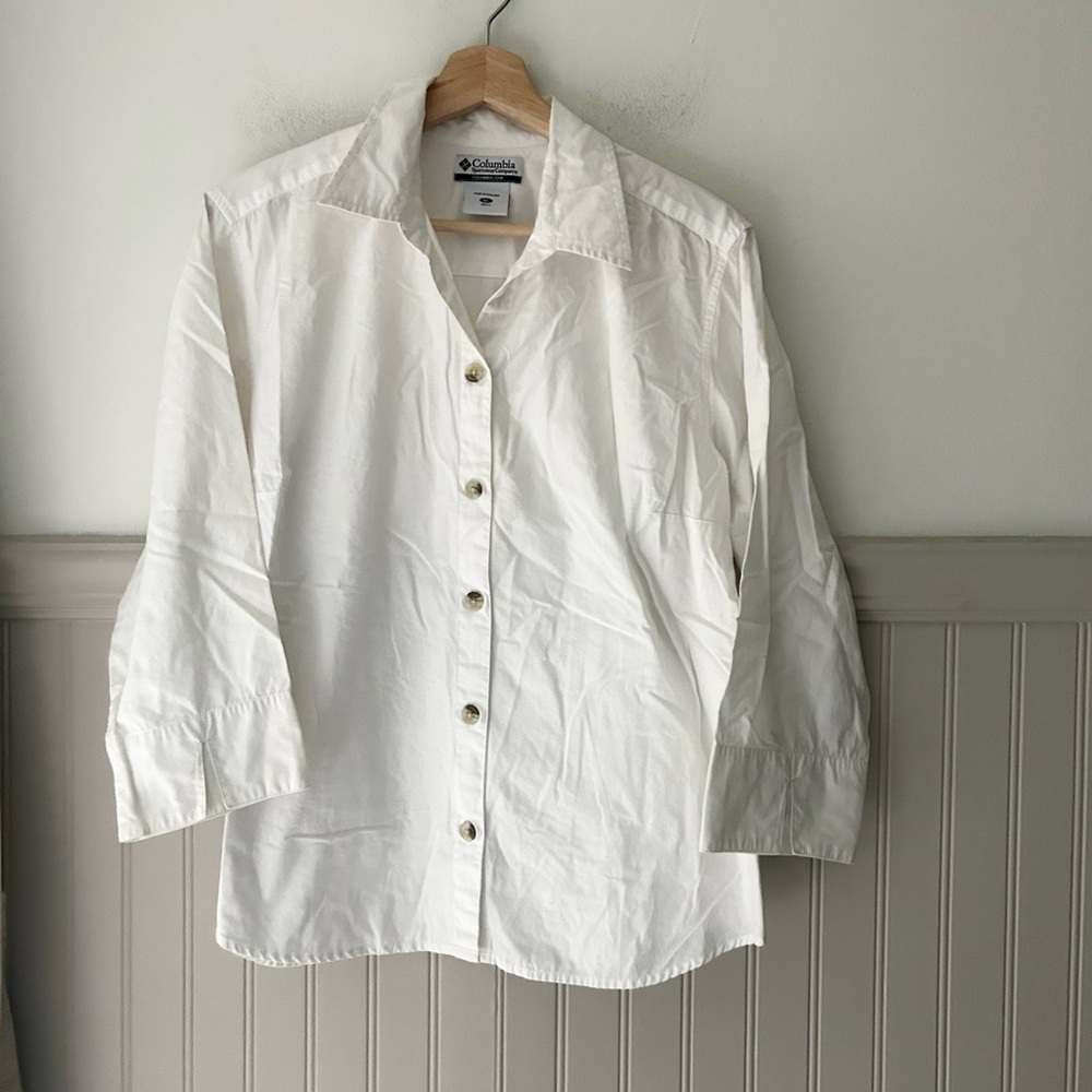 Y2K Columbia Sportswear Men's XL White Casual Button Down Shirt